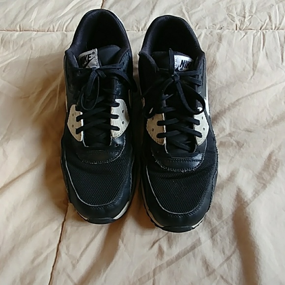 Nike Shoes - Nike Air Max shoes